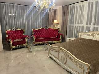 Гостиница Шоколад Новороссийск 4-местный номер люкс-1